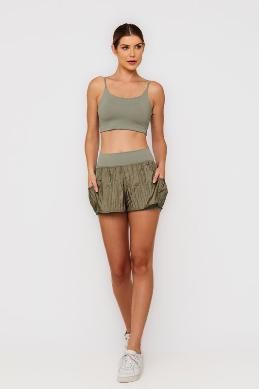 Short bolso franzido lateral (SH08)