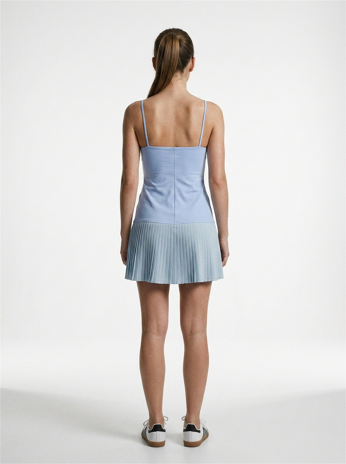 Vestido com Barra Plissada (VE01)